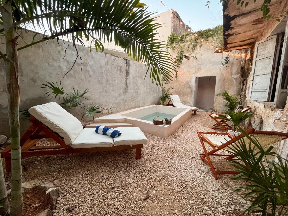 Unique Mystic Pool Yard Only 3 Blocks Main Sq Villa Merida Ngoại thất bức ảnh